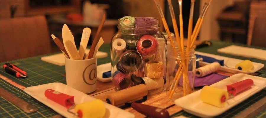 Experience the Creative Essence with Arts and Crafts Classes in Dubai!